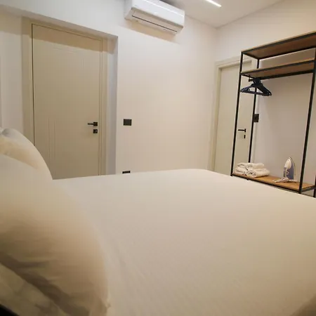 Veseli Luxury Apartment *