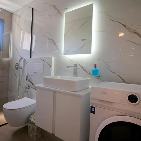 Veseli Luxury